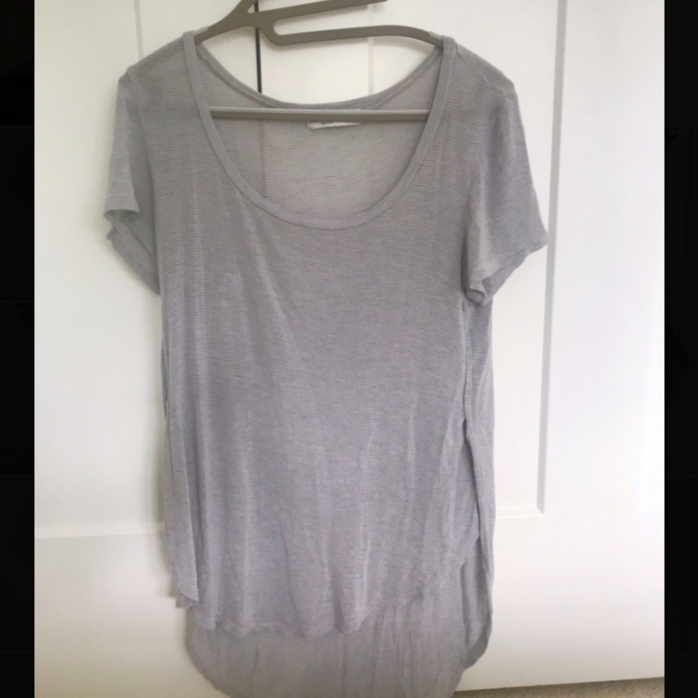 Abercrombie flowy tee